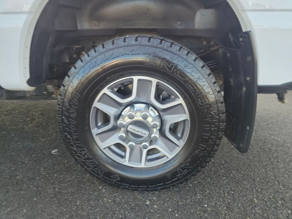 2023 Ford F-350SD Lariat