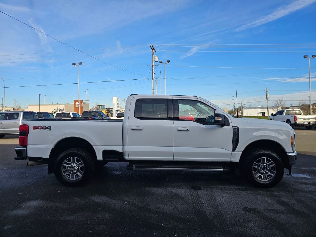 2023 Ford F-350SD Lariat
