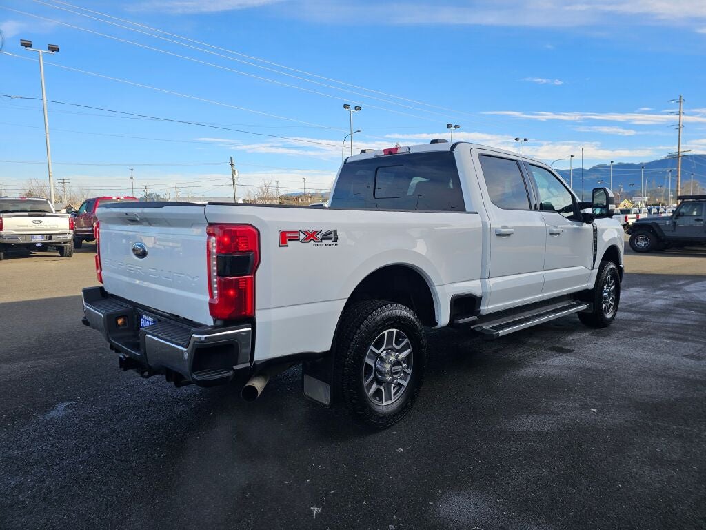 2023 Ford F-350SD Lariat