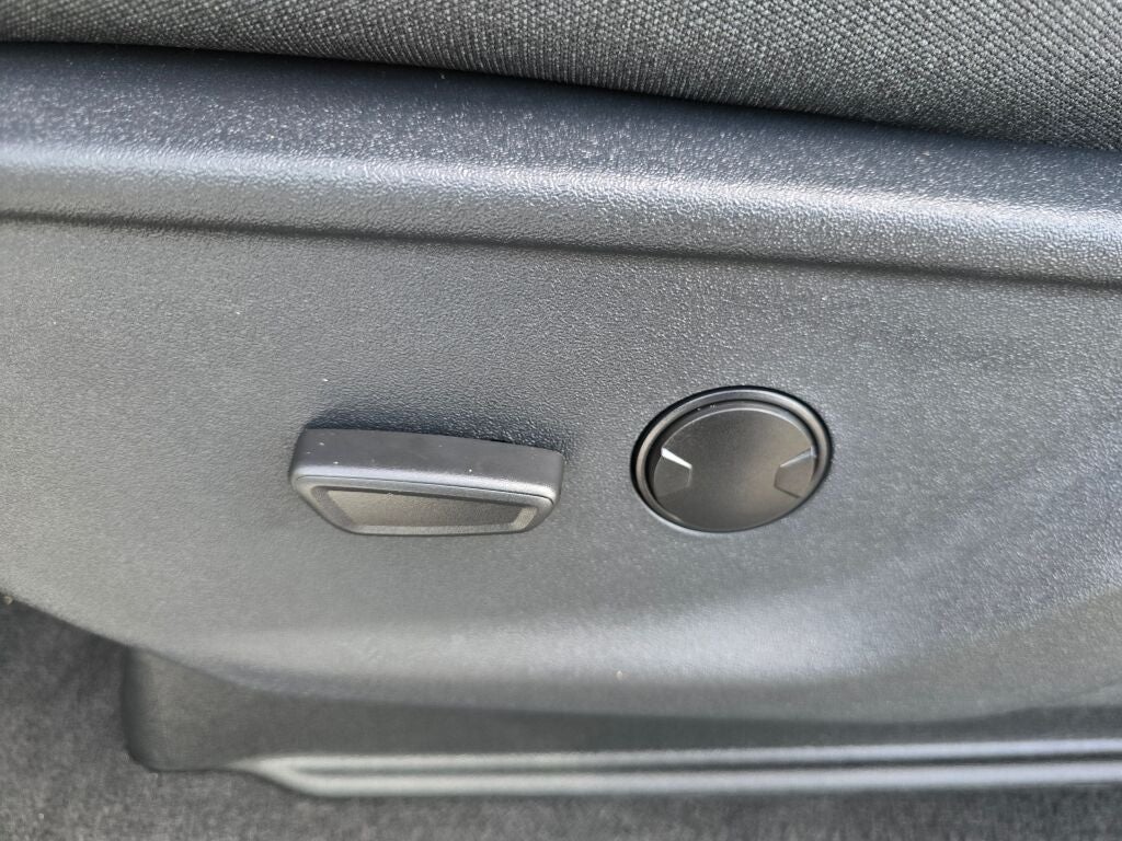2027 Ford Super Duty F-350® XLT