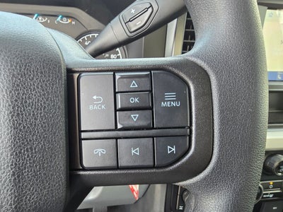 2027 Ford Super Duty F-350® XLT