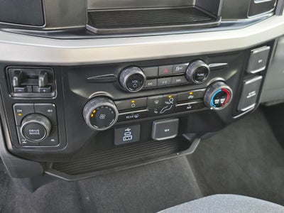 2027 Ford Super Duty F-350® XLT