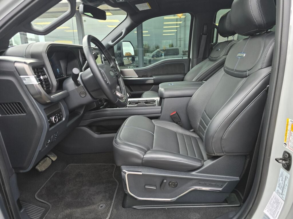 2026 Ford F-350SD Platinum