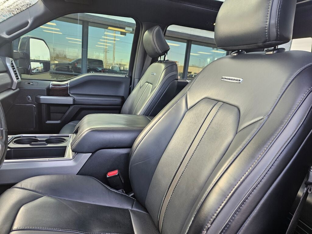 2017 Ford F-350SD Platinum