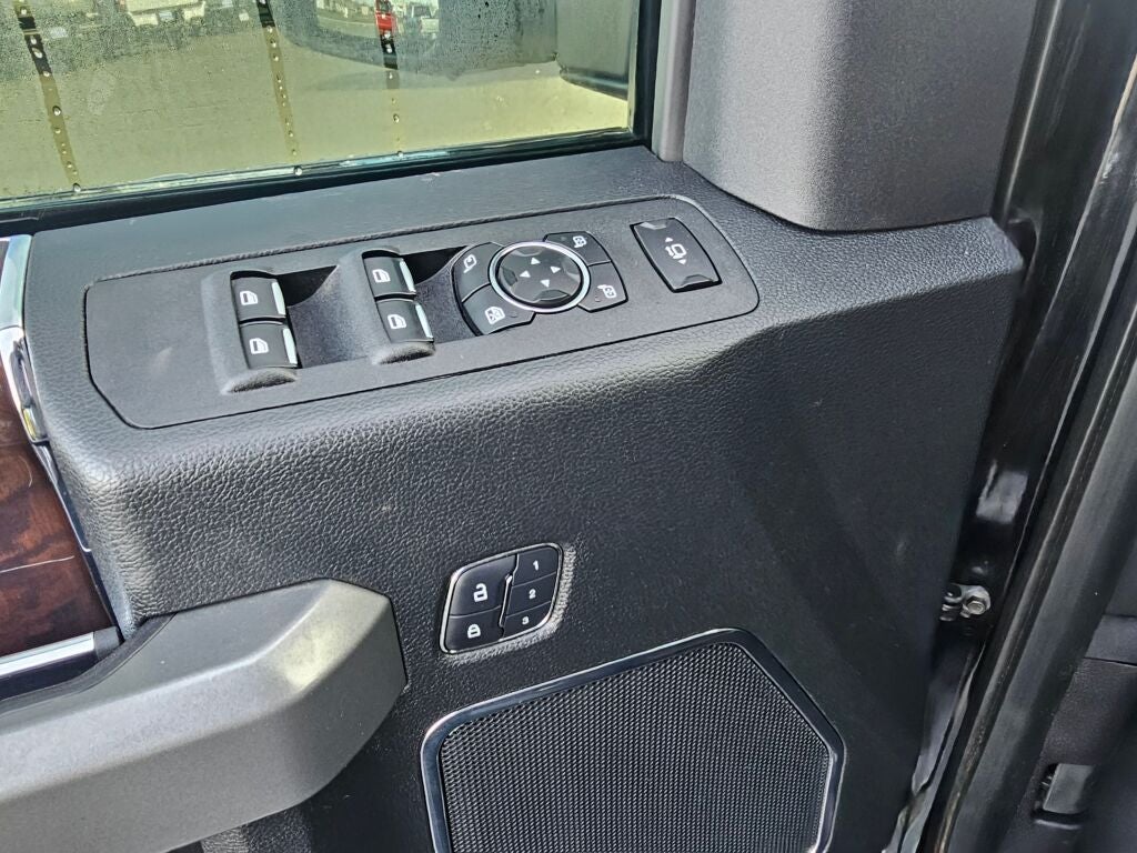 2017 Ford F-350SD Platinum