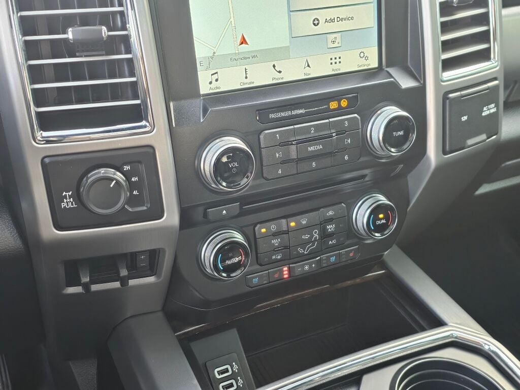 2017 Ford F-350SD Platinum