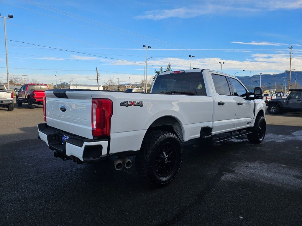 2024 Ford F-350SD XLT