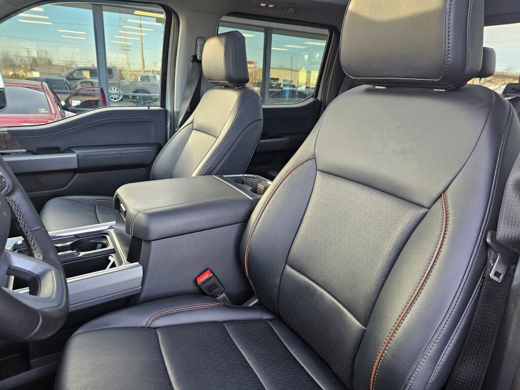 2025 Ford F-350SD Lariat