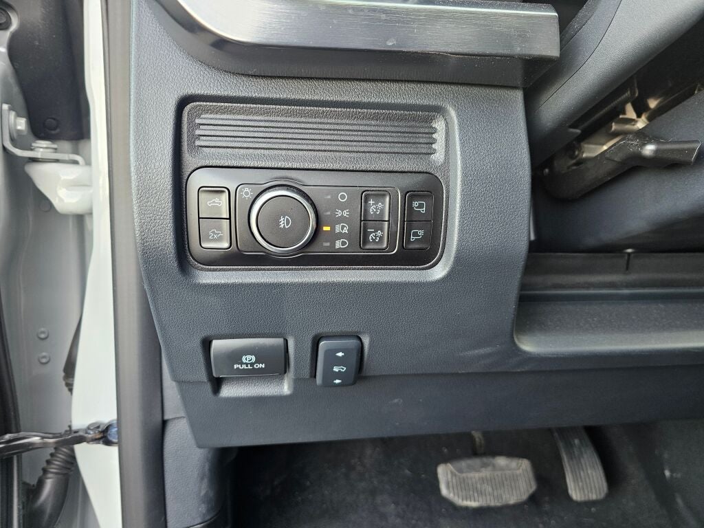 2025 Ford F-350SD Lariat