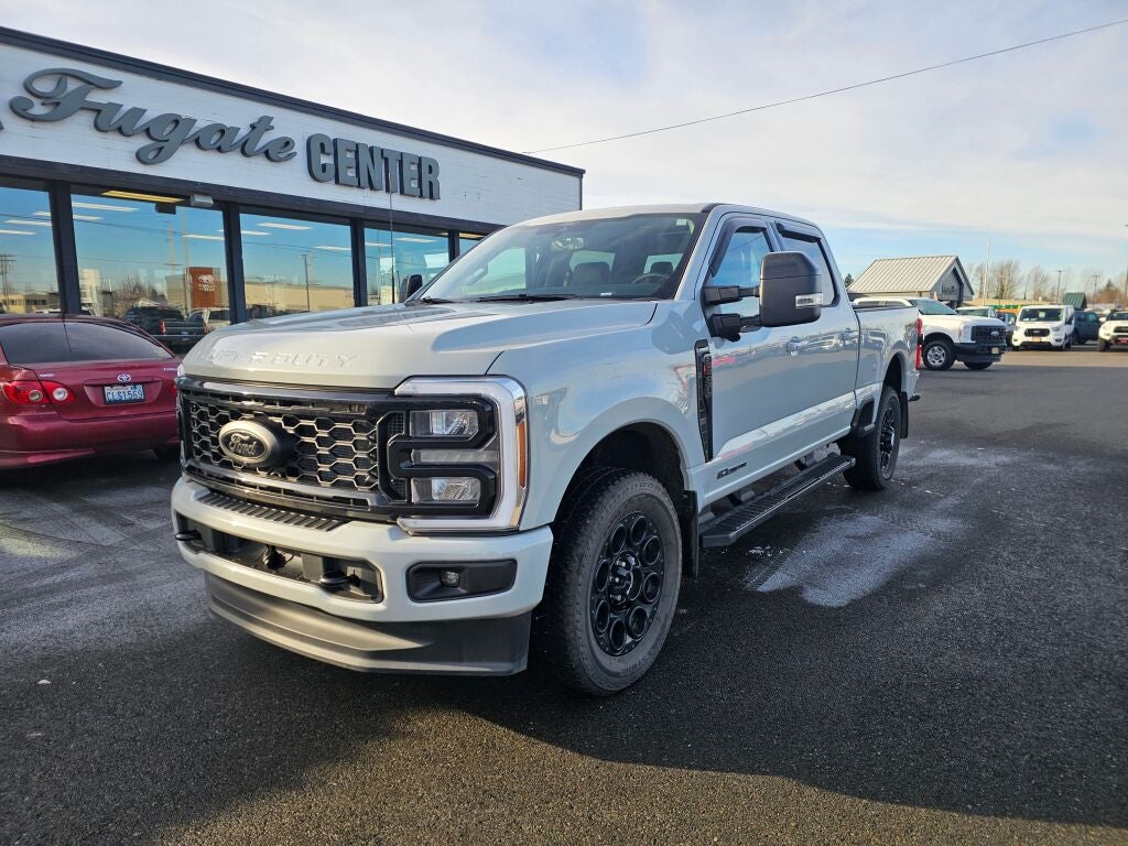 2025 Ford F-350SD Lariat