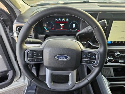 2025 Ford F-350SD Lariat