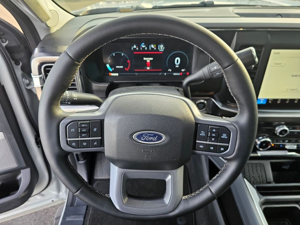 2025 Ford F-350SD Lariat