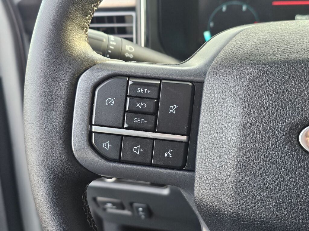 2025 Ford F-350SD Lariat