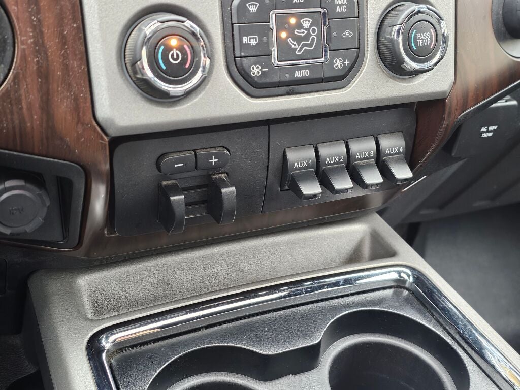 2016 Ford F-350SD Lariat