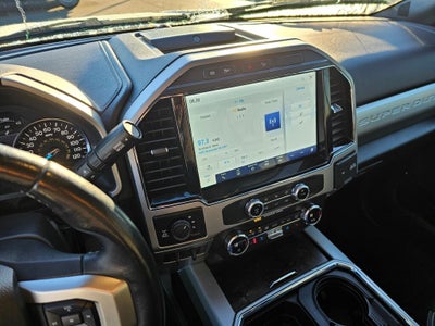 2022 Ford F-350SD Lariat