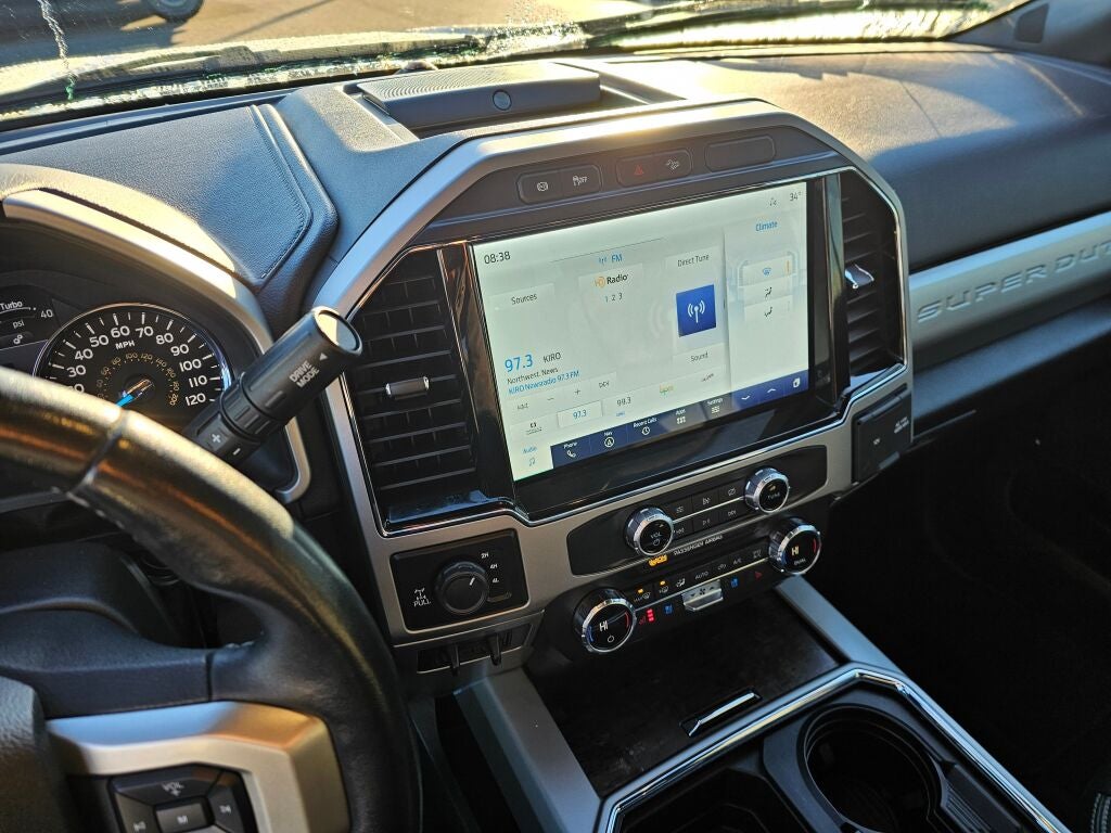 2022 Ford F-350SD Lariat