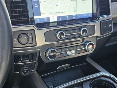 2022 Ford F-350SD Platinum