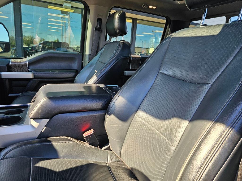 2017 Ford F-350SD Lariat