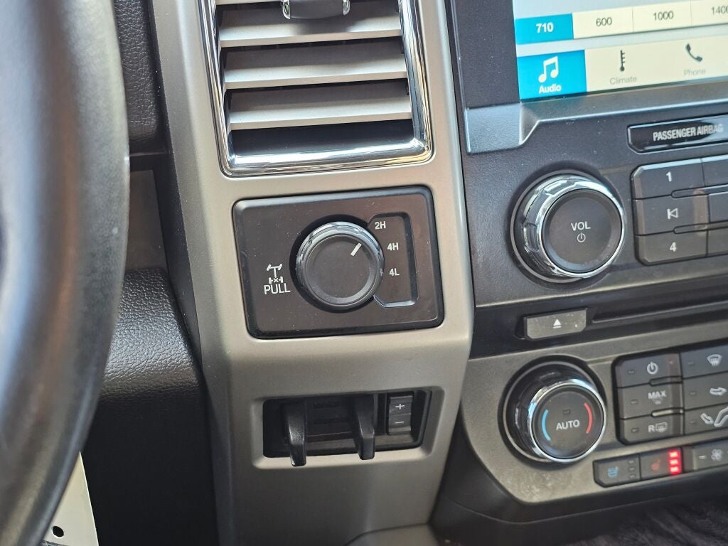 2017 Ford F-350SD Lariat