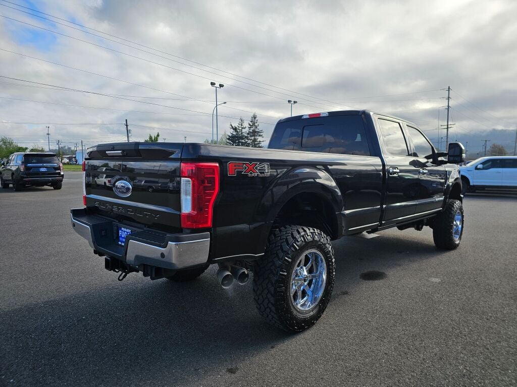 2017 Ford F-350SD Lariat