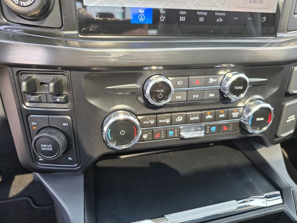 2026 Ford Super Duty F-350® Lariat®