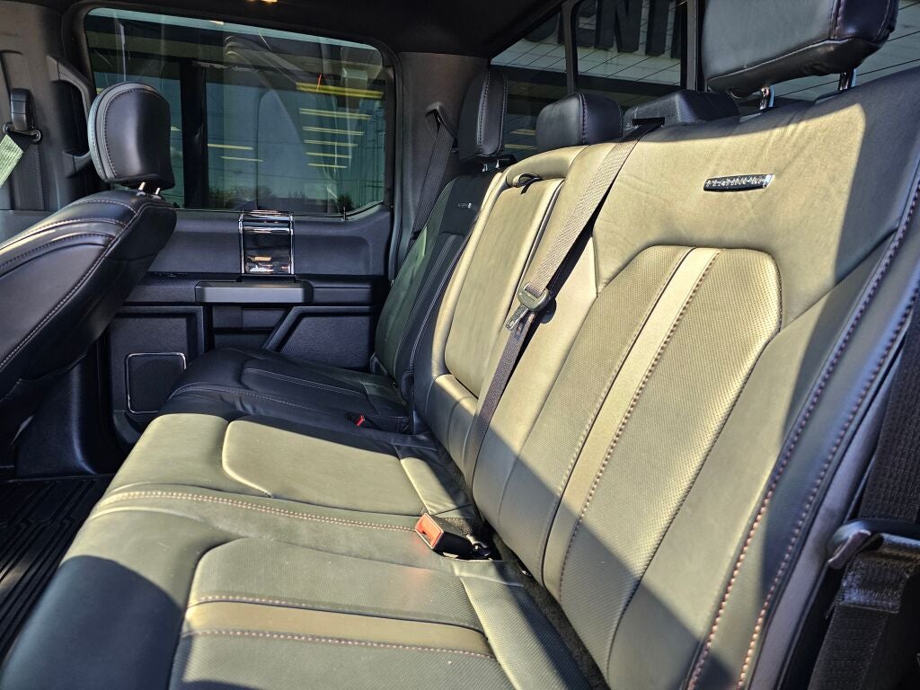 2022 Ford F-350SD Platinum