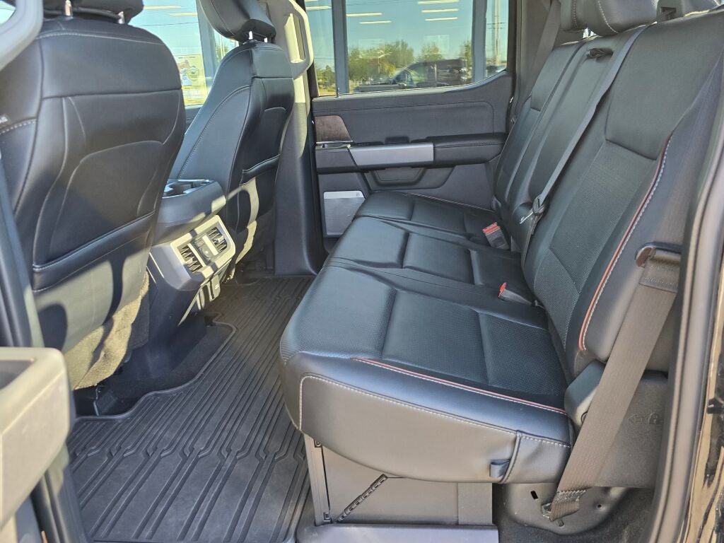 2023 Ford F-350SD Lariat