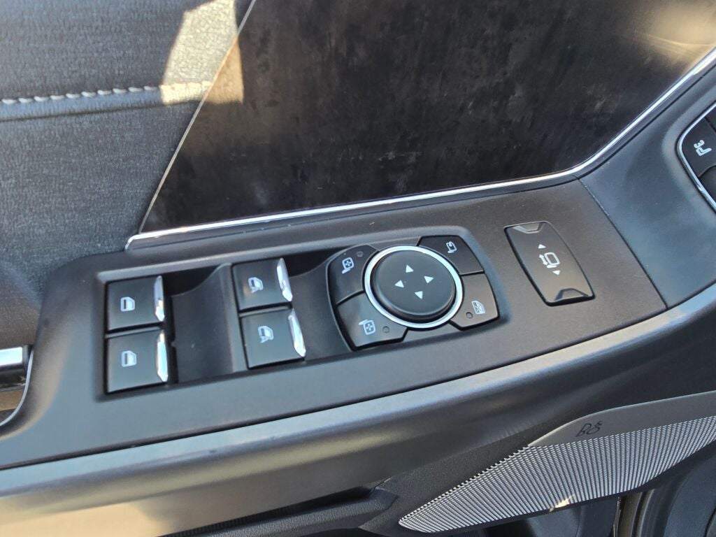 2023 Ford F-350SD Lariat