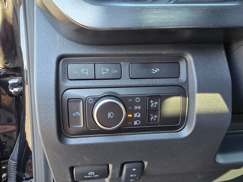 2023 Ford F-350SD Lariat
