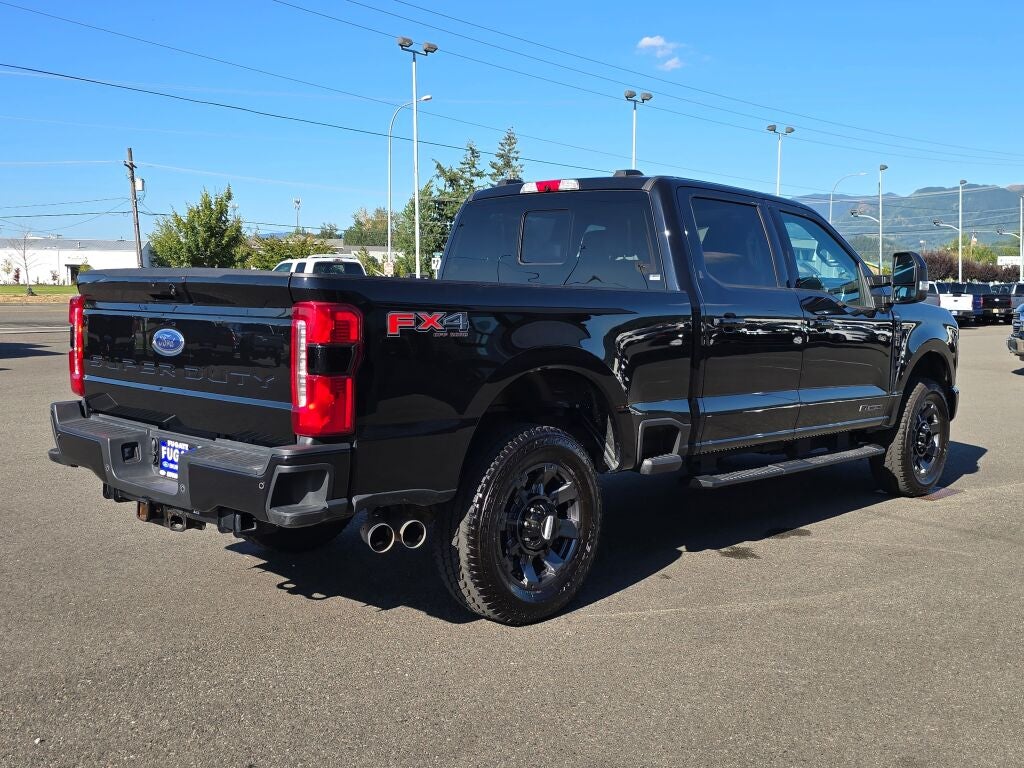 2023 Ford F-350SD Lariat
