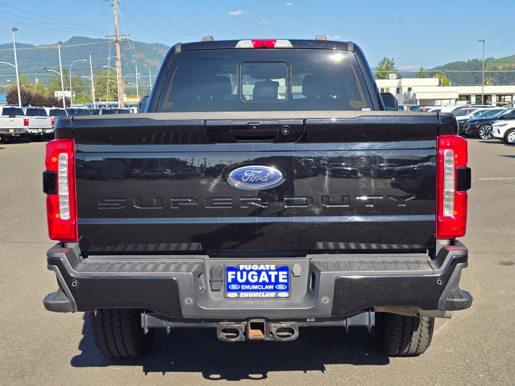 2023 Ford F-350SD Lariat