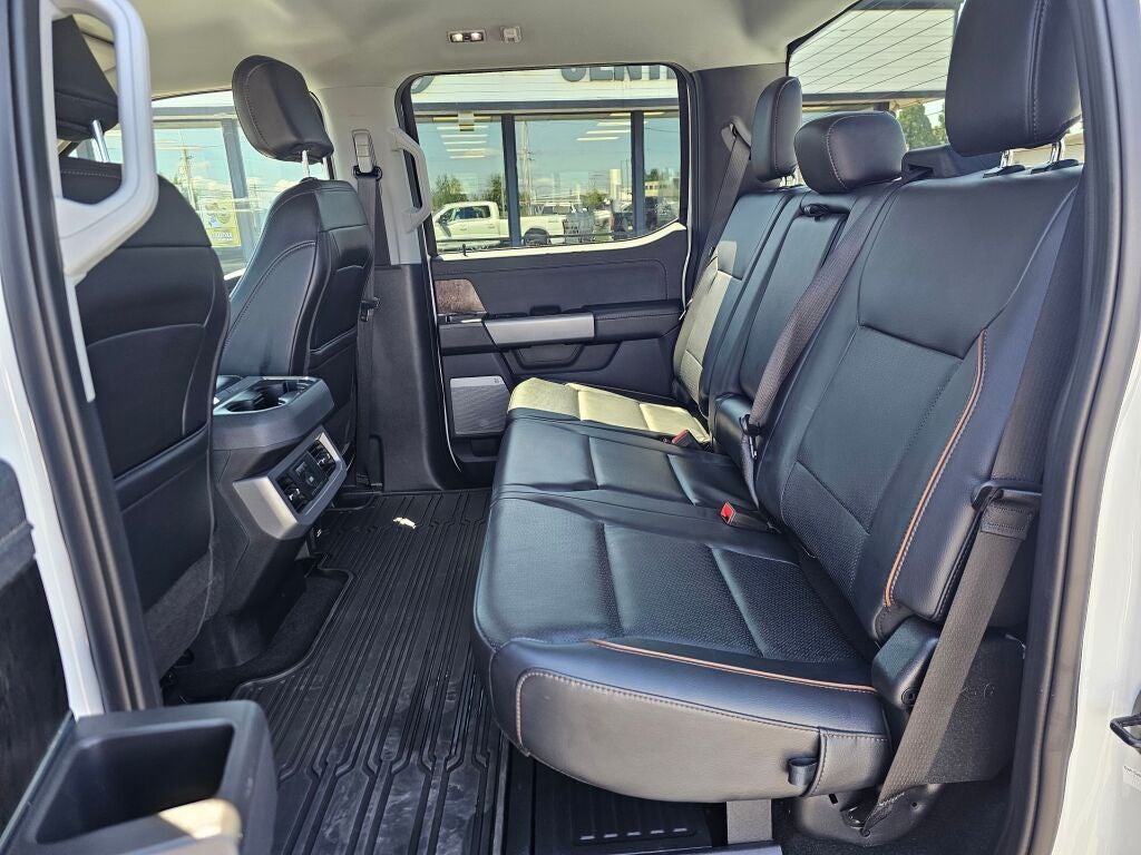 2025 Ford F-350SD Lariat