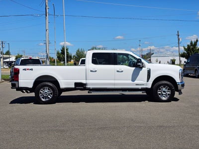 2025 Ford F-350SD Lariat