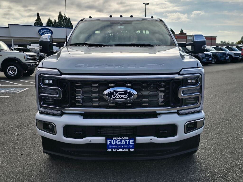 2027 Ford Super Duty F-350® Platinum®