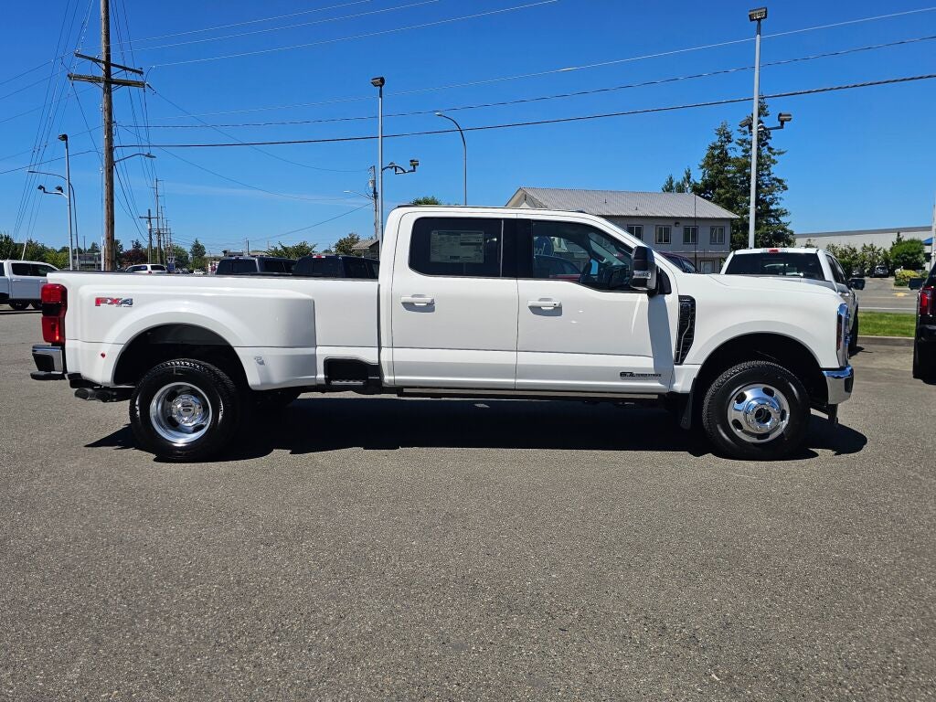 2026 Ford Super Duty F-350® Lariat®