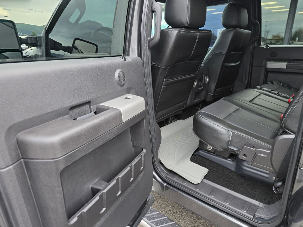 2016 Ford F-350SD Lariat DRW