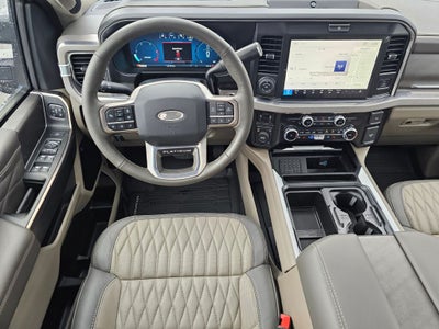 2025 Ford F-450SD Platinum