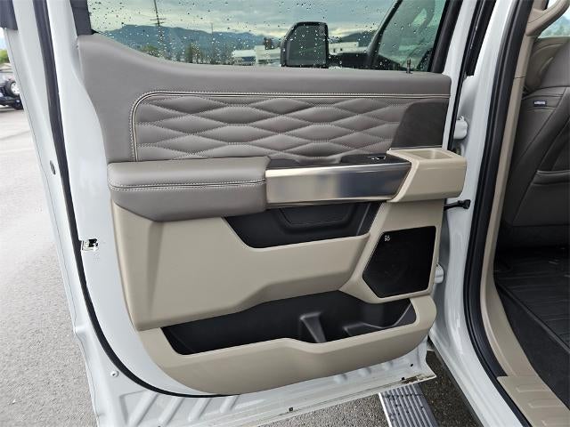 2025 Ford F-450SD Platinum