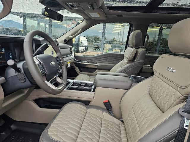 2025 Ford F-450SD Platinum