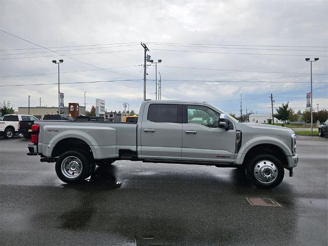 2025 Ford F-450SD Platinum