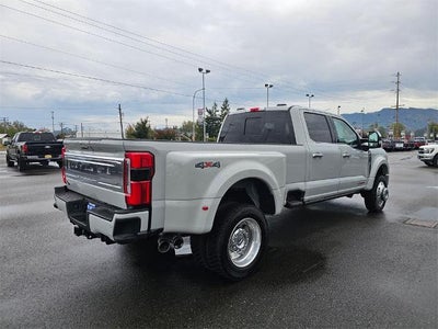 2025 Ford F-450SD Platinum