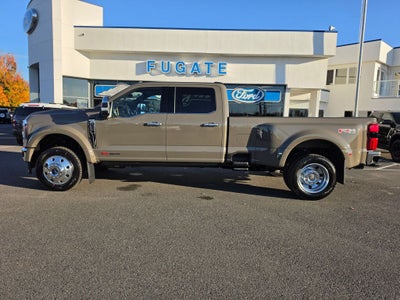 2027 Ford Super Duty F-450® King Ranch®