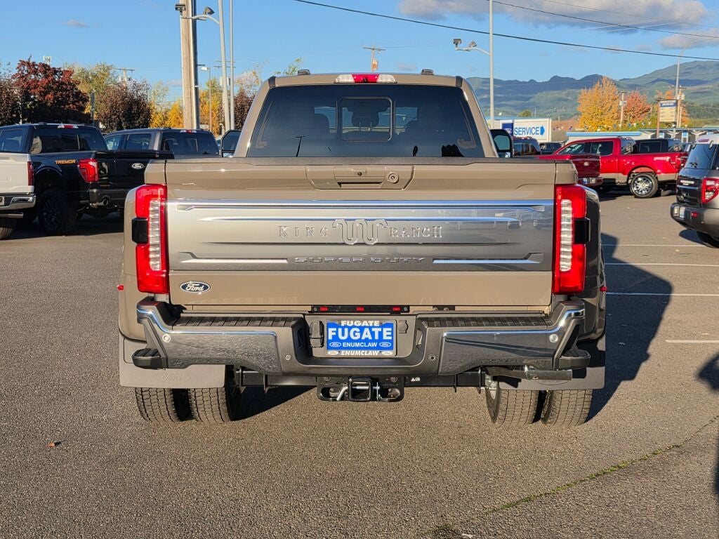 2027 Ford Super Duty F-450® King Ranch®