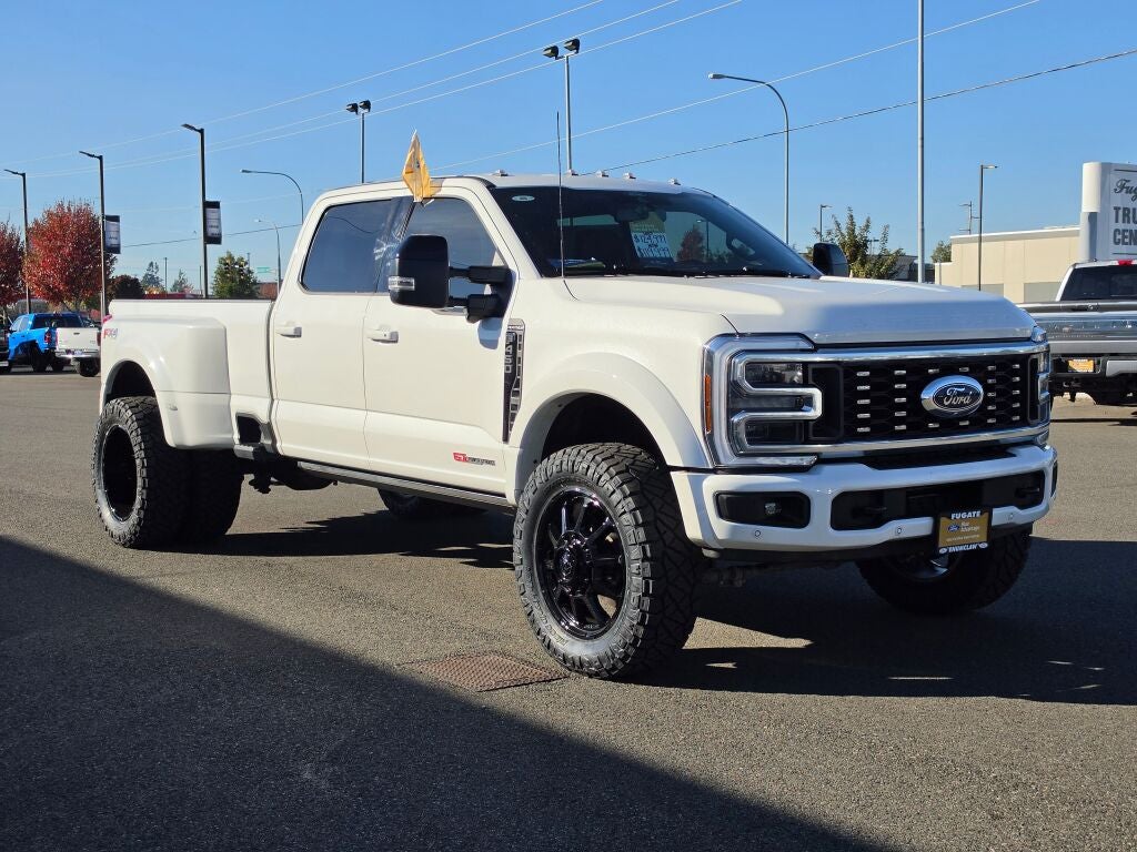 2025 Ford F-450SD Platinum DRW