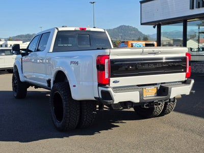 2025 Ford F-450SD Platinum DRW