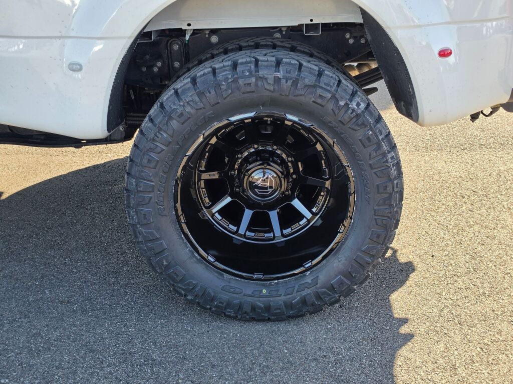 2025 Ford F-450SD Platinum DRW