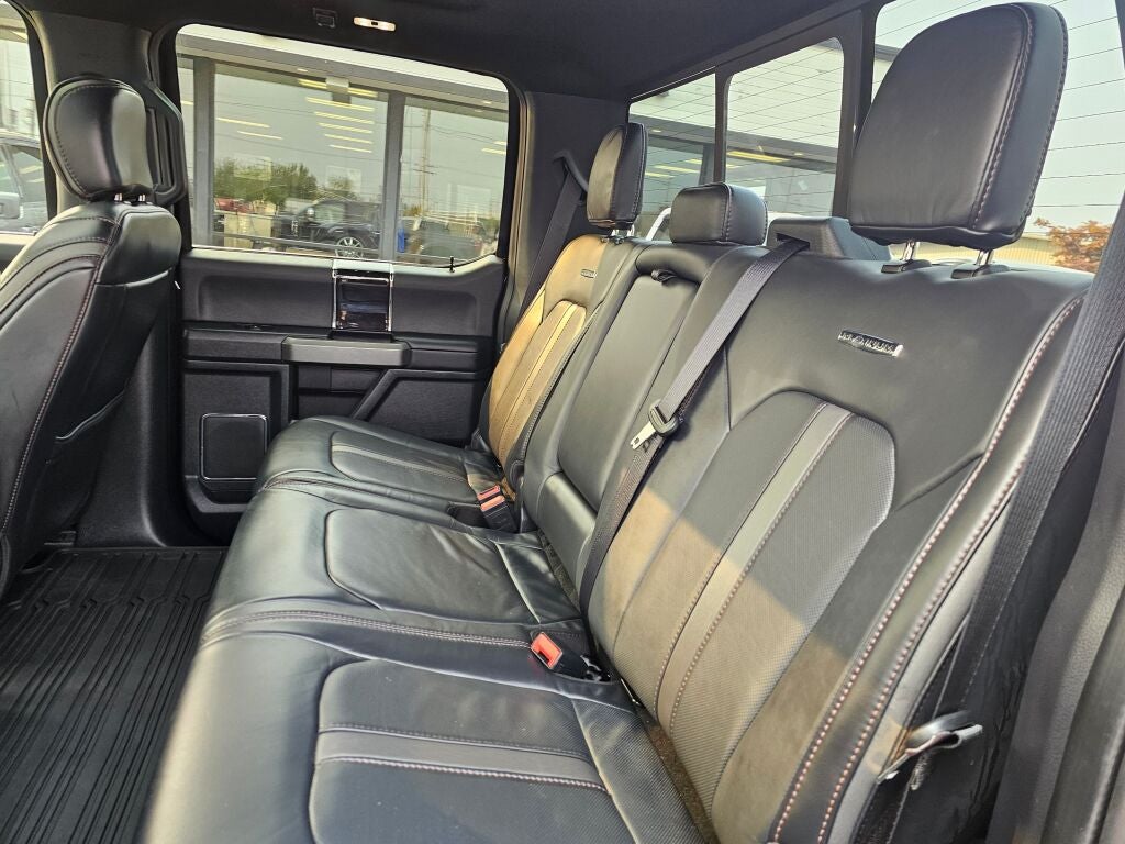 2022 Ford F-450SD Platinum