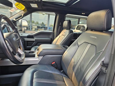 2022 Ford F-450SD Platinum