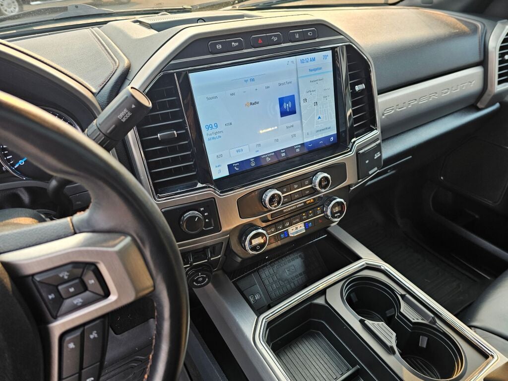 2022 Ford F-450SD Platinum