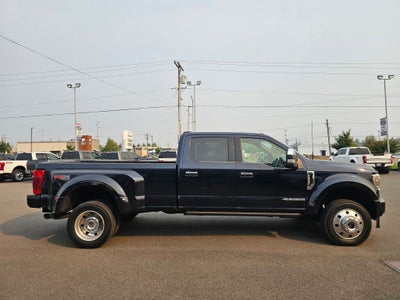 2022 Ford F-450SD Platinum